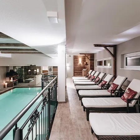 Der Greil - Wein & Gourmethotel 4*