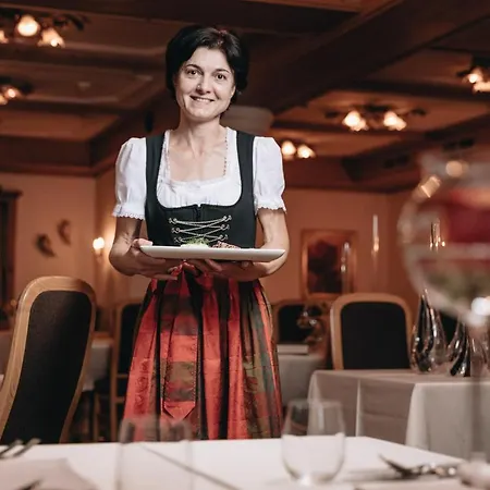 Der Greil - Wein & Gourmethotel Ξενοδοχείο 4*