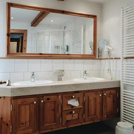 Der Greil - Wein & Gourmethotel 4*