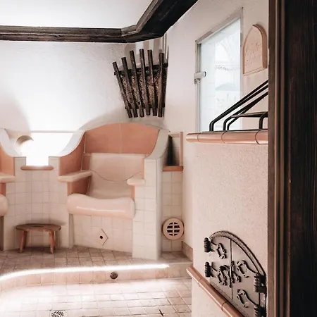 Der Greil - Wein & Gourmethotel Hotel 4*