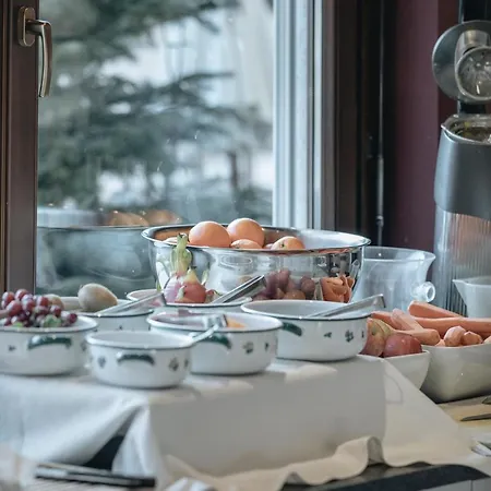 Der Greil - Wein & Gourmethotel Hotel 4*